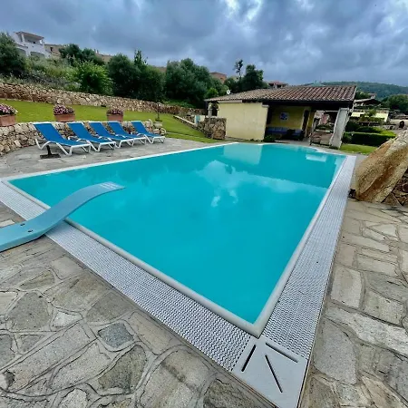 Bellissima Alessandra Grande Piscina Privata Giardino Bq Posto Auto Villa Tanaunella