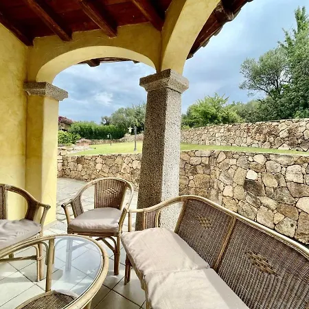 Bellissima Alessandra Grande Piscina Privata Giardino Bq Posto Auto * Tanaunella
