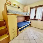 Villa Bellissima Alessandra Grande Piscina Privata Giardino Bq Posto Auto