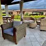 Bellissima Alessandra Grande Piscina Privata Giardino Bq Posto Auto Villa Tanaunella