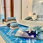 Bellissima Alessandra Grande Piscina Privata Giardino Bq Posto Auto *