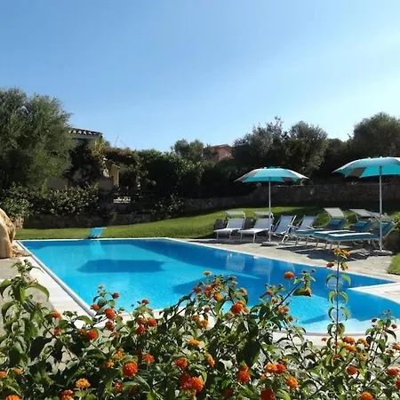 Vila Bellissima Alessandra Grande Piscina Privata Giardino Bq Posto Auto Tanaunella