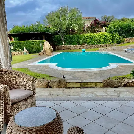 Bellissima Alessandra Grande Piscina Privata Giardino Bq Posto Auto Vila Tanaunella
