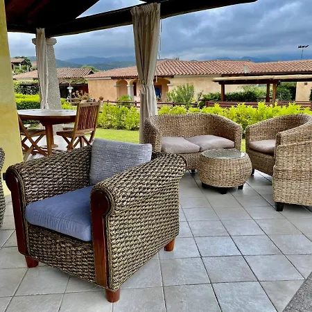 Bellissima Alessandra Grande Piscina Privata Giardino Bq Posto Auto Villa Tanaunella