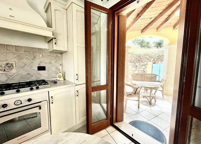 Bellissima Alessandra Grande Piscina Privata Giardino Bq Posto Auto Tanaunella